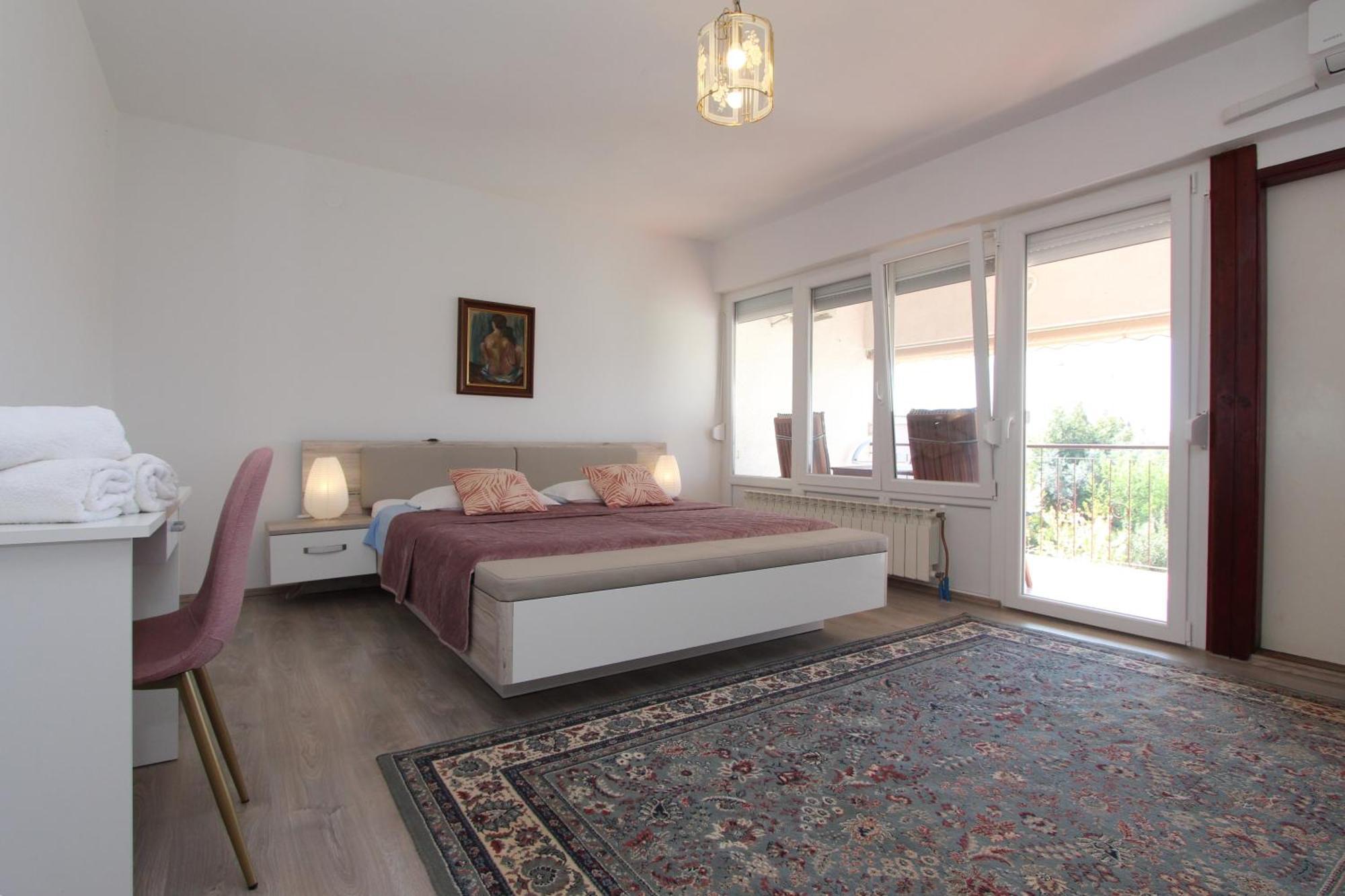 Rooms And Apartments Dino Rovinj Exterior photo
